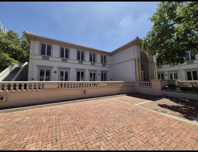 606M² OFFICE TO LET IN SANDTON CENTRAL